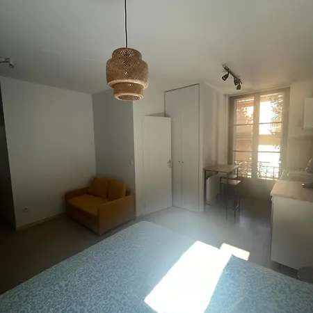 Horme Apartment