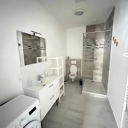 Horme Apartment